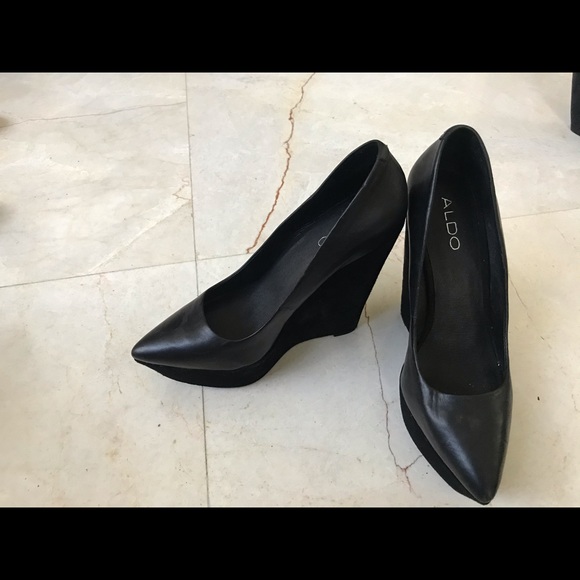 New Black leather and suede platform wedge heels